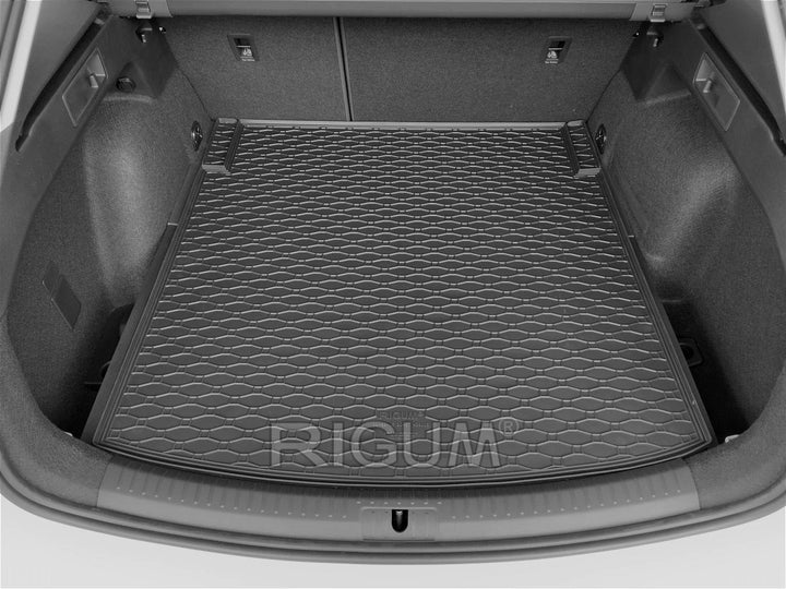 AZUGA Gummi Kofferraummatte passend für Seat/Cupra Leon Sportstourer Kombi ab 4/2020 (mit variablem