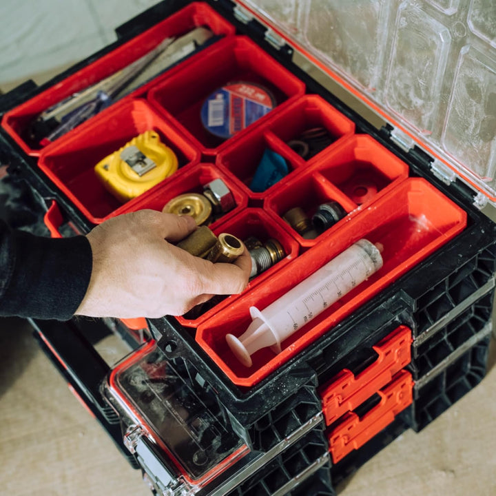 QBRICK Sortimentskasten Kleinteilemagazin – 450 x 360 x 80 mm – Premium Sortierkasten Wekzeugbox mit