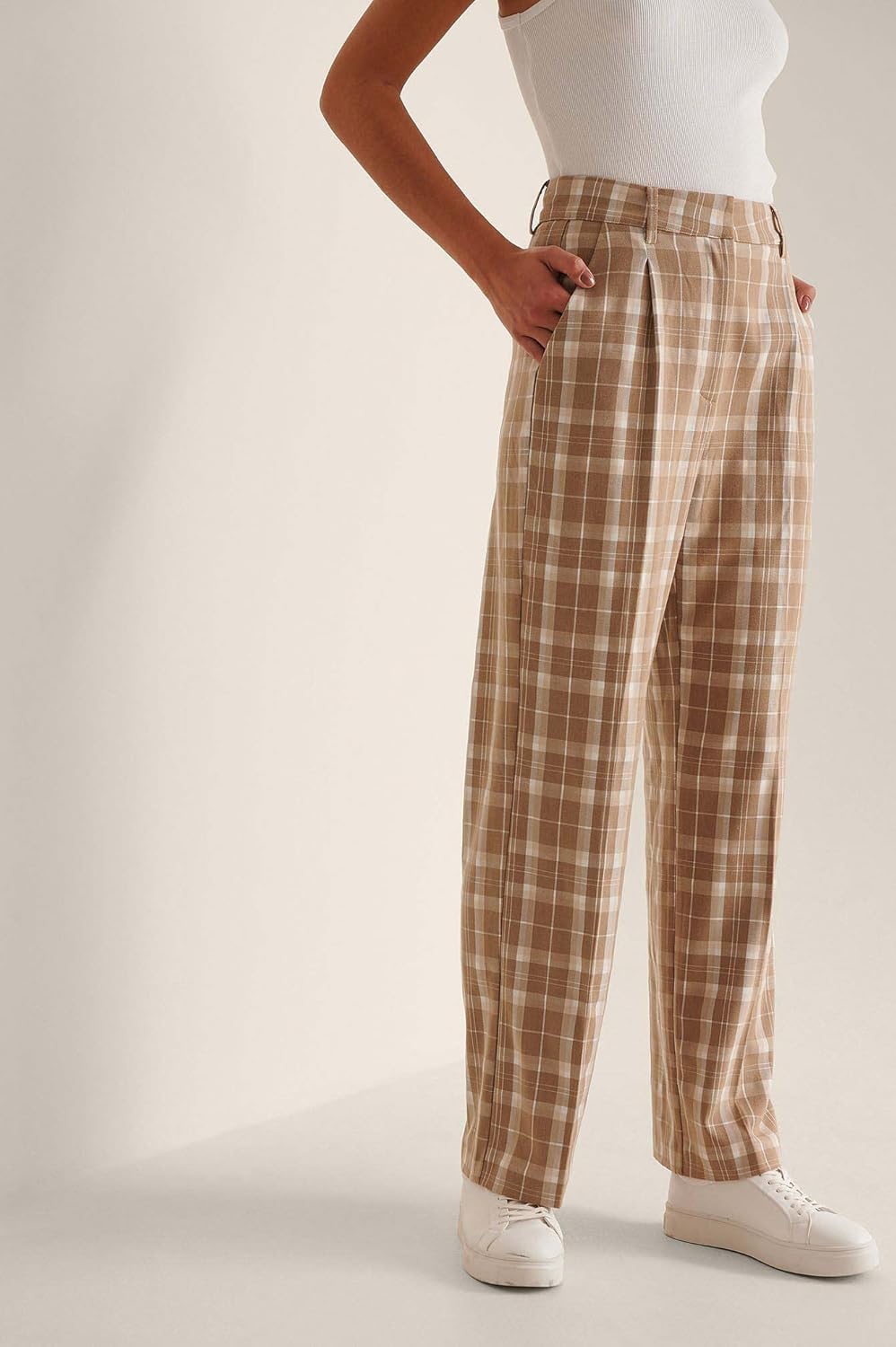 NA-KD Damen Loose Fit Suit Pants Hose 32 Beige Kariert, 32 Beige Kariert