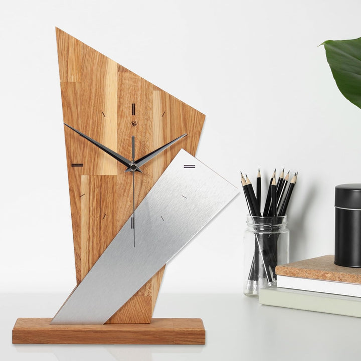 Kreative Feder Designer-Standuhr „Brown Square“ aus Massivholz – Tischuhr in modernem Metallic-Look