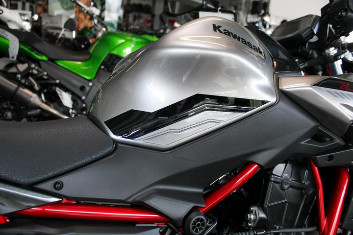 Tankpad transparent Kniepad durchsichtig kompatibel für Kawasaki Z650 X801304VA Kniepad - 2, Kniepad