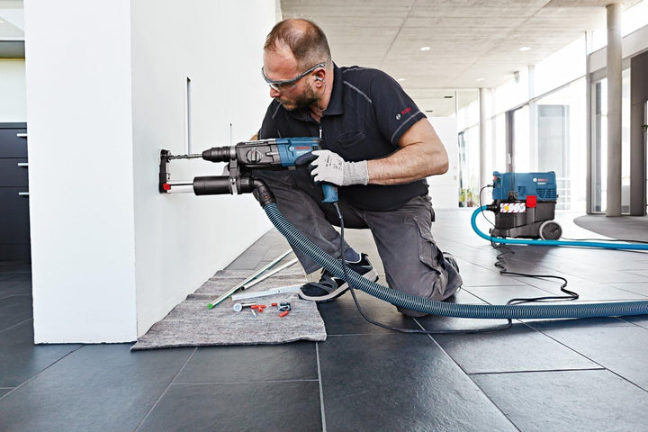 BOSCH Professional Staubabsaugung GDE 16 Plus (max. 16 mm, 120 mm maximale Bohrtiefe, kompatibel mit