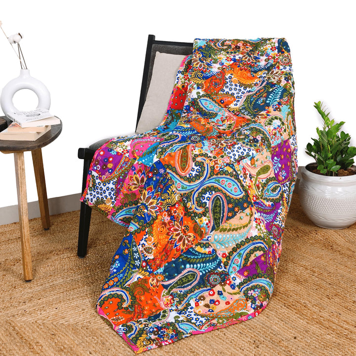 Mehrfarbige Patchwork-Steppdecke, Vintage-Stil, indische Wende-Steppdecke, superweich und warm, Wohn