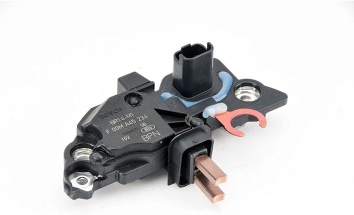 BOSCH F00MA45234 Generatorregler
