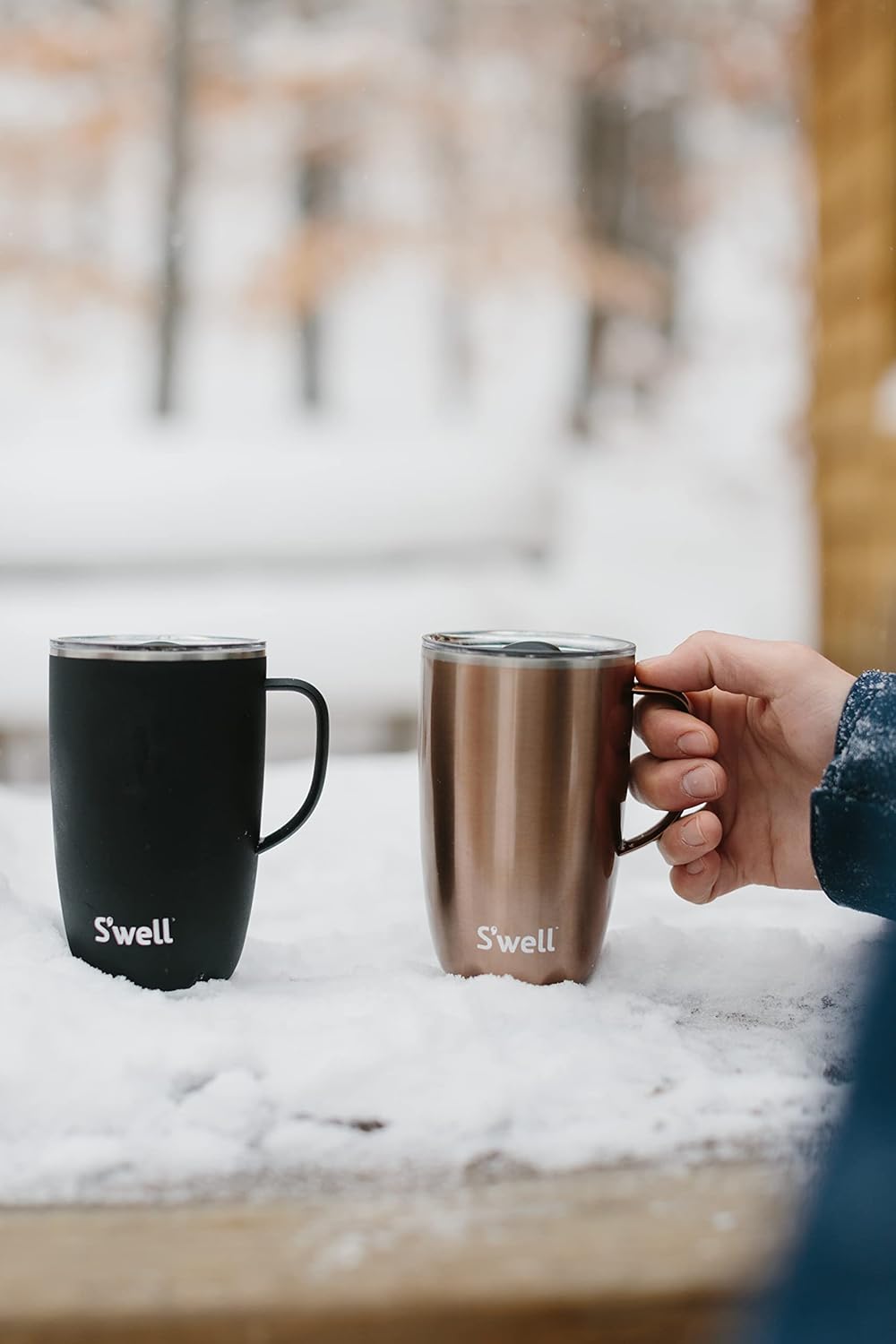 Swell Becher mit Henkel, Schwarz Onyx, 350ml. Vakuumisolierter Edelstahl-Reisebecher mit Griff, Reis