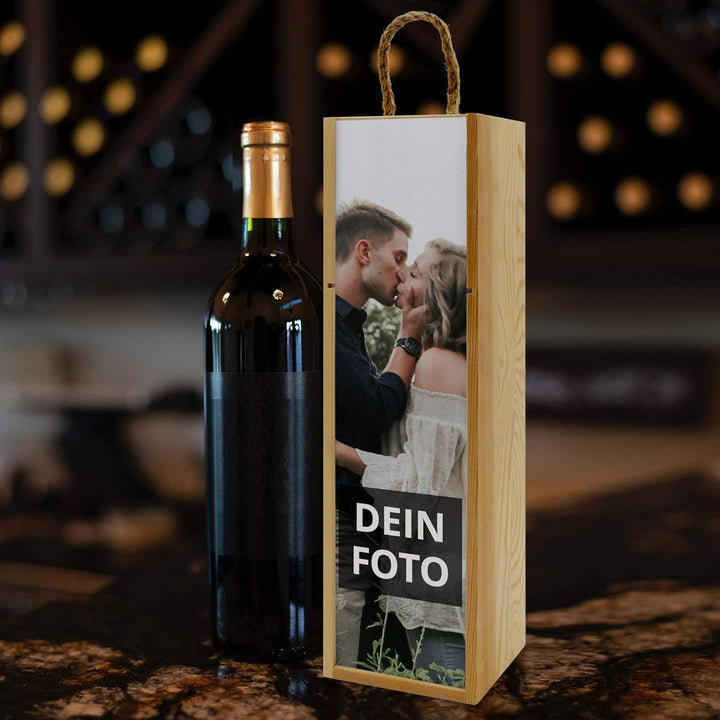 PhotoFancy® - Weinkiste mit eigenem Foto selbst gestalten – Weinbox mit deinem Motiv mit Tragekordel