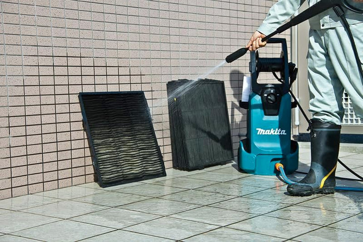 Makita HW1200 Hochdruckreiniger 120 bar mit selbstansaugender Pumpe, 1800 W, 230 V