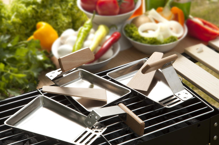 matrasa 2er Grillpfännchen RACLETTE - Grillpfannen mit abnehmbarem Griff und Spatel