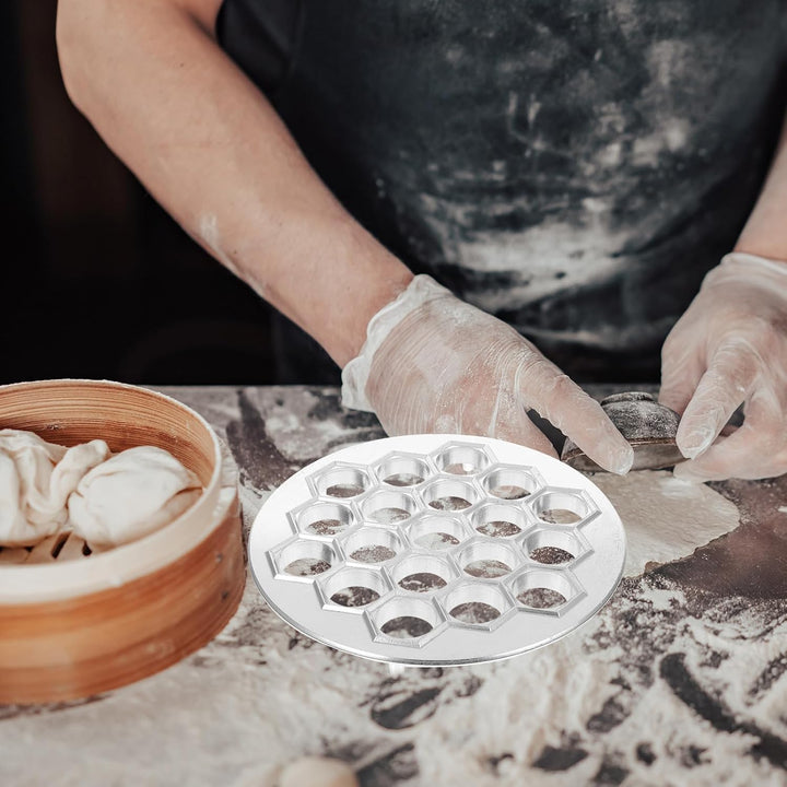 GARVALON Dumpling Maker Haushaltsform Grosse Knödelmaschine Pelmeni Teigtaschenformer aus Küchenhelf