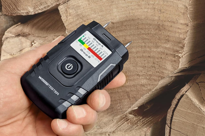 Laserliner Feuchtigkeitsmessgerät, WoodTester, digitales Holzfeuchtemessgerät für Kaminholz & Brennh