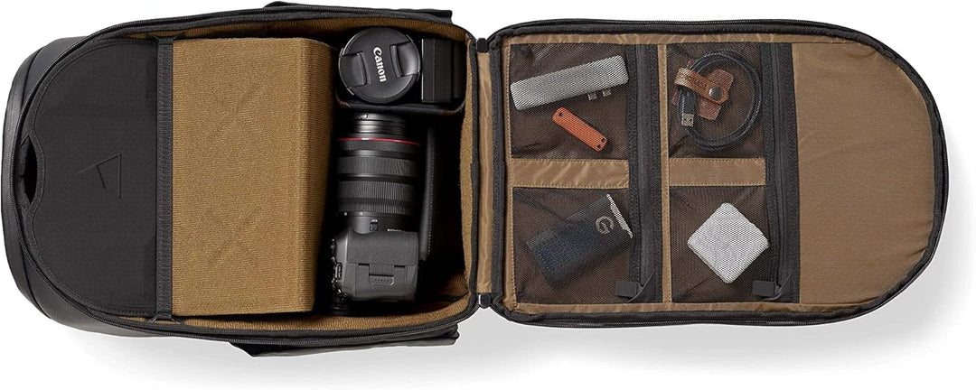 Gomatic Peter McKinnon Daypack + Small Cube | Kamera-Rucksack | Tagesrucksack | Reisetasche | Laptop