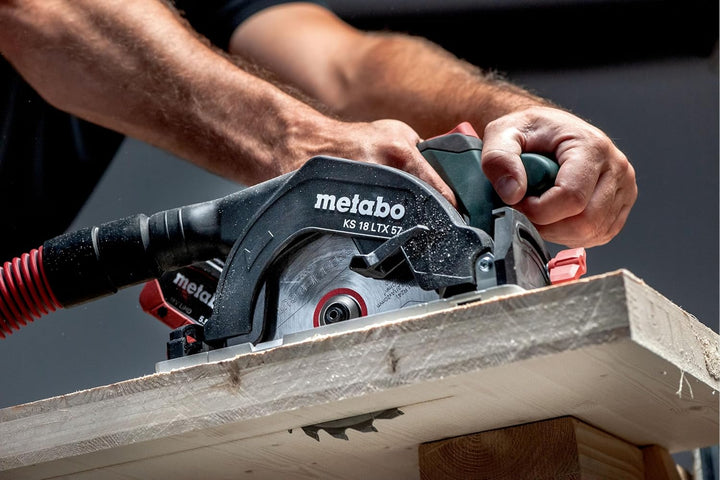 Metabo Akku Handkreissäge KS 18 LTX 57 (mit MetaLoc Koffer, 0-50° schwenkbar, Sägeblatt 18 Z, ohne A