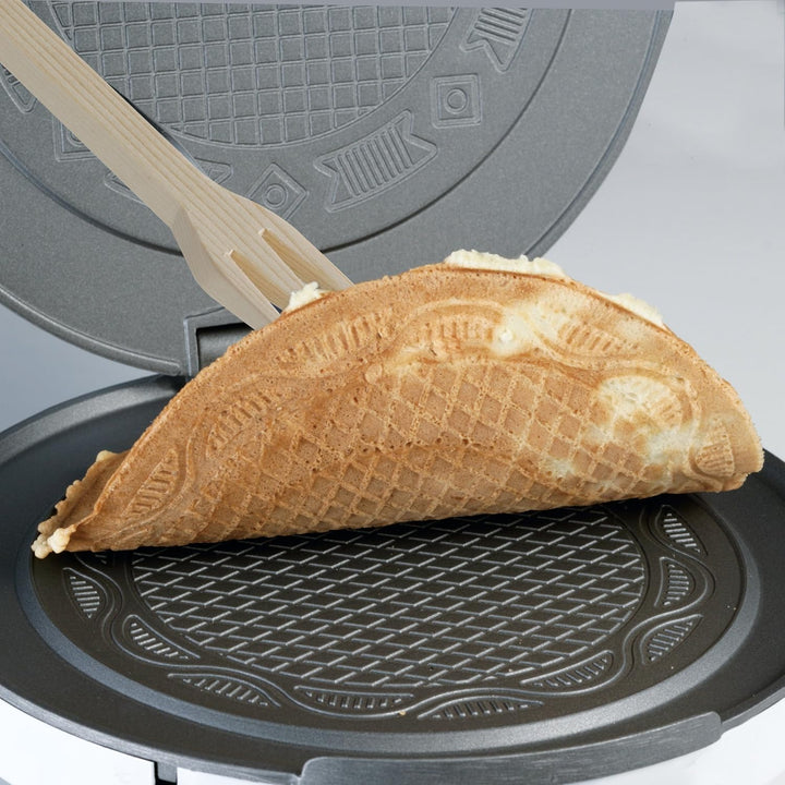 Cloer 271 Hörncheneisen für hauchdünne, knusprige Hörnchen, 800 W, Backfläche 15 cm Durchmesser, stu