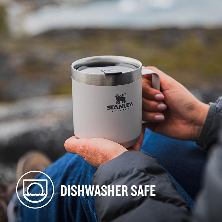 Stanley Classic Legendary Camp Mug Thermobecher 0.35L - Hält 1.5 Stunden Heiss - 3 Stunden Kalt - BP