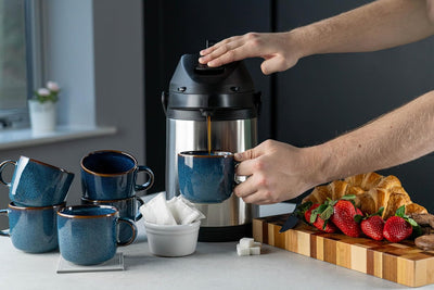 Pioneer Airpot Isolier-Pumpkanne, 3 Liters, Edelstahl-Getränkespender, Beschriftet mit 'TEA', Doppel