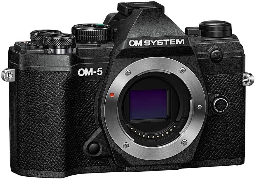 OM SYSTEM OM-5 Micro Four Thirds Systemkamera inkl. M.Zuiko Digital ED 12–45 mm PRO Objektiv, 20 MP