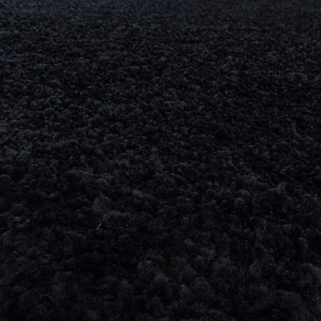 HomebyHome Shaggy Teppich Wohnzimmer (200x300) Flauschiger Teppich 200x290 cm Schwarz Einfarbig - Ho