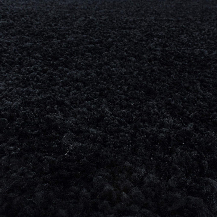 HomebyHome Shaggy Teppich Wohnzimmer (200x300) Flauschiger Teppich 200x290 cm Schwarz Einfarbig - Ho