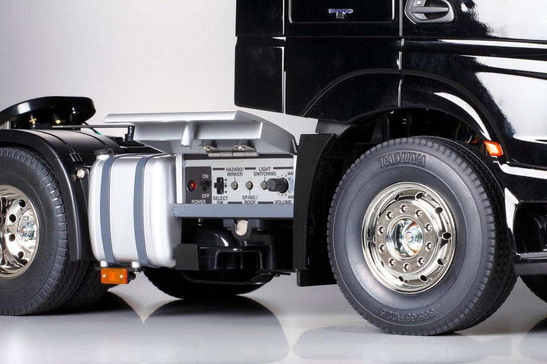 TAMIYA 300056348 56348 Mercedes-Benz Fahrzeug 1:14 RC MB Actros 3363 Giga Sp. 6x4, schwarz