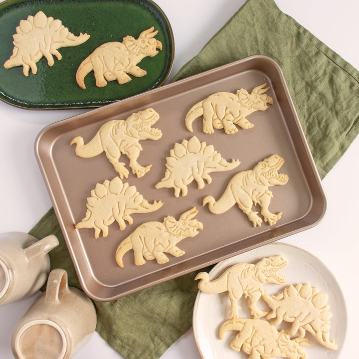 3er Set Naturgetreue Dinosaurier Ausstechformen (Formen: Tyrannosaurus Rex, Stegosaurus und Tricerat