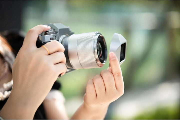 TTArtisan 56 mm F1.8 Autofokus AF Objektiv mit Metallgehäuse, kompatibel mit FujiFilm X Mount, Silbe