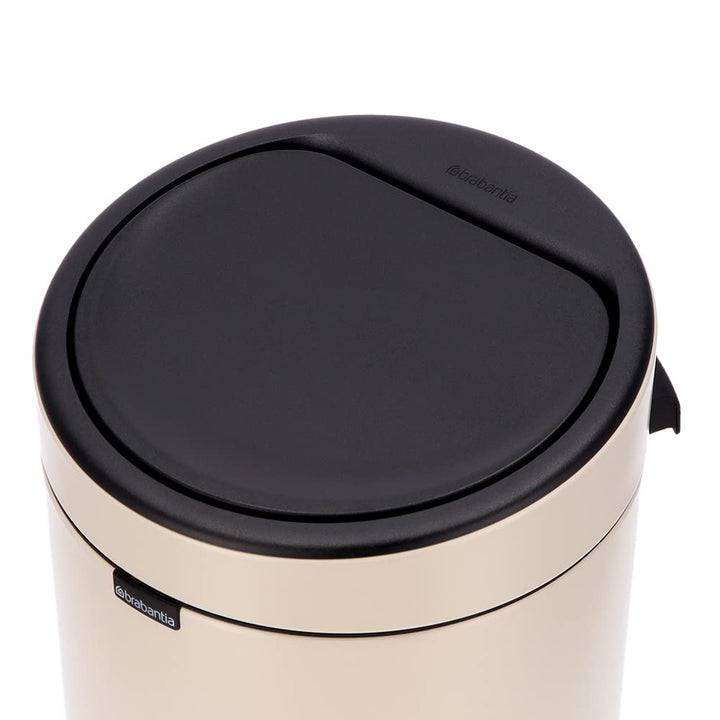 Brabantia - Touch Bin 30L - Grosser Mülleimer für die Küche - Soft-Touch-Öffnung - Entnehmbarer Inne