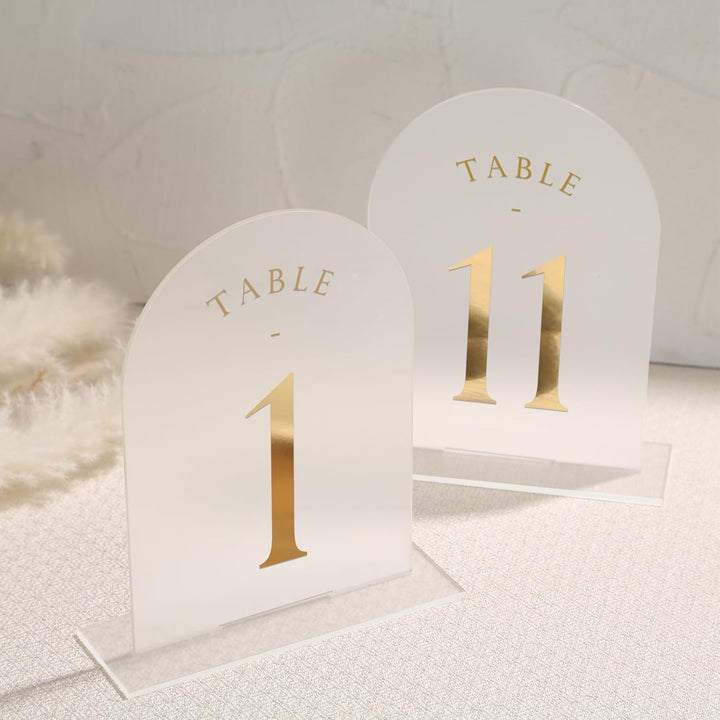 UNIQOOO Tischnummern mit Ständer 1–20, mattiert, mit Goldfolie bedruckt, 12,7 x 17,8 cm, Acrylschild