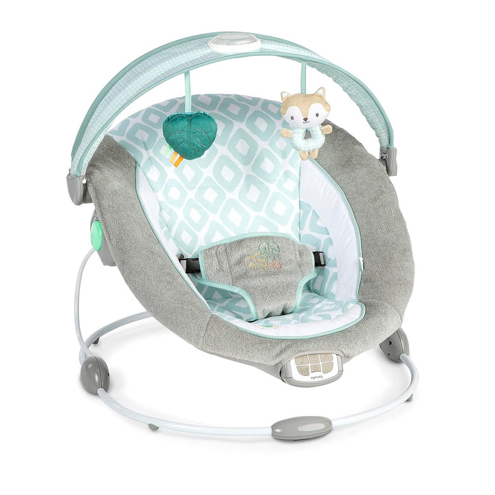 Ingenuity - InLighten Babywippe mit Lichtern, Kitt Bunny, Spielzeugleiste, Vibrationen, Geräuschen,