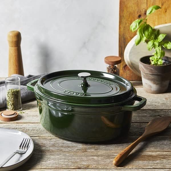 STAUB Gusseisen Bräter/Cocotte, Oval 31 cm, 5,5 L, Basilikum/Grün 31 cm