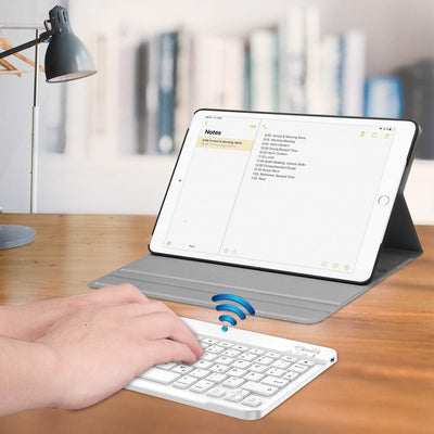 Fintie Tastatur Hülle für iPad 9. Generation (2021)/ 8. Gen (2020) / 7. Gen (2019) 10.2 Zoll - Ultra