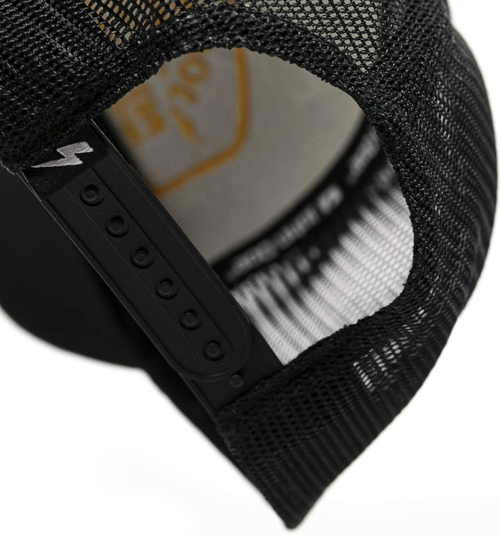 John Doe Trucker Cap - Baseballcap mit Baumwolle - Basecap mit Markenstickerei - Snapback Cap mit Me