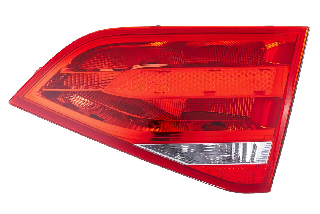HELLA 2TZ 009 687-101 Heckleuchte - Glühlampe - innerer Teil - rechts - für u.a. Audi A4 (8K2, B8),