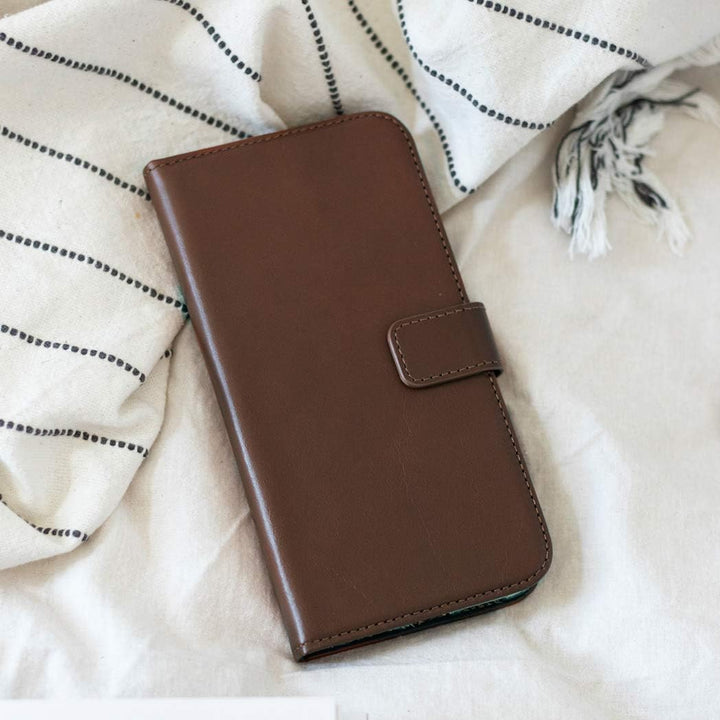 SELENCIA Bookcase Hülle kompatibel mit iPhone 12 Pro Max – Era Leder Handytasche Side Flip Case – Ha