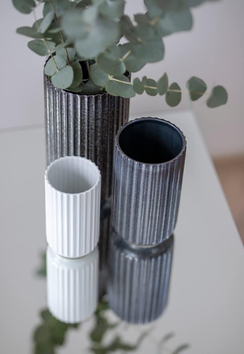DANMARK LYNGBY Lyngbyvase aus Porzellan, hohe Vase mit Rillen, Zylinder Blumentopf in Hellgrau, 20.5