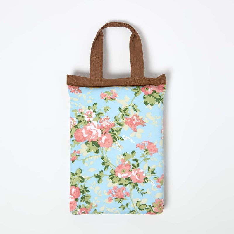 Homescapes Garten-Kniekissen 26x40 cm mit Tragegriff & Tasche, Kniematte Garten blau-rosa mit Rosenm