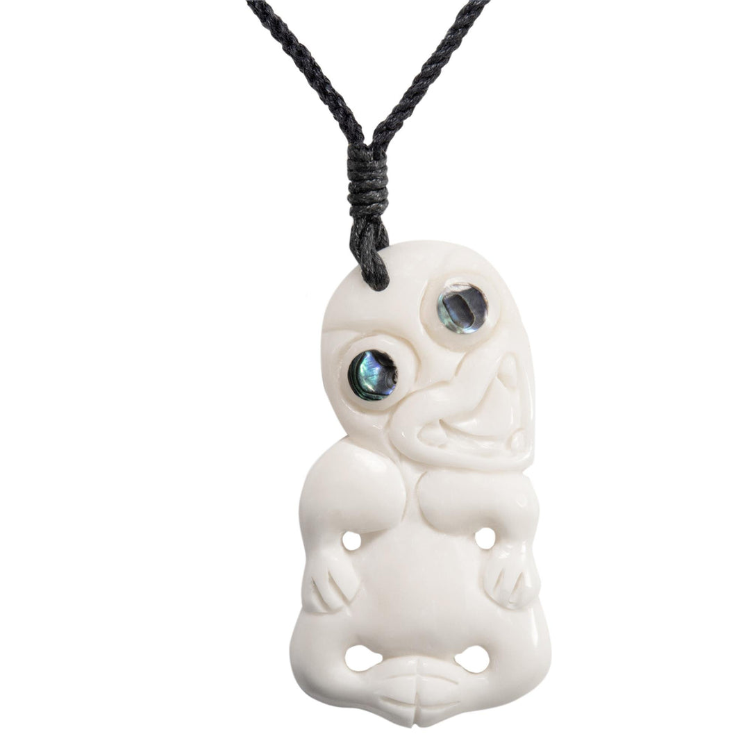 81stgeneration Frauen Männer Hand Geschnitzte Knochen Maori HEI Tiki Paua Muschel Anhänger Halskette