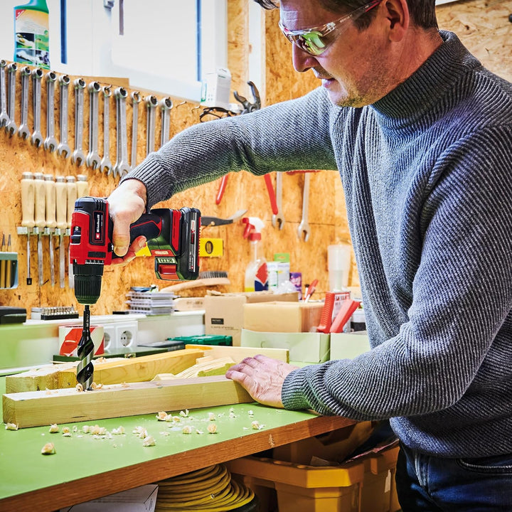 Einhell Akku-Bohrschrauber TE-CD 18/40 Li BL (2x2,0 Ah) Power X-Change (Li-Ion, 18 V, 40 Nm, bürsten