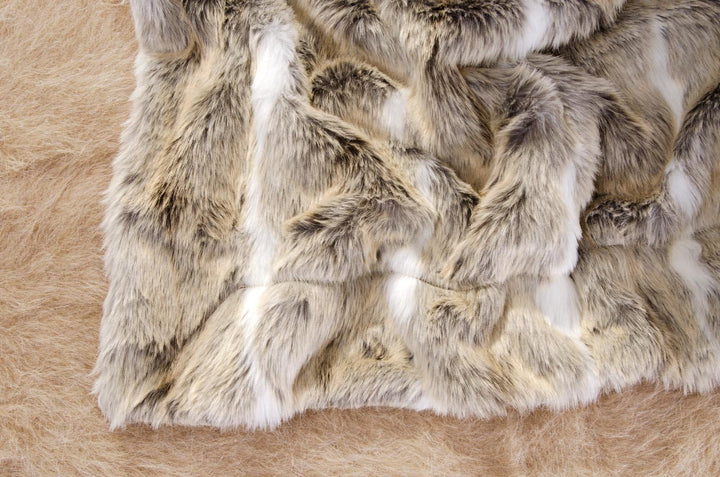 Wohnen & Accessoires Felldecke, Webpelzdecke Gazelle 150x200 Kuscheldecke 150x200cm, Kuscheldecke 15