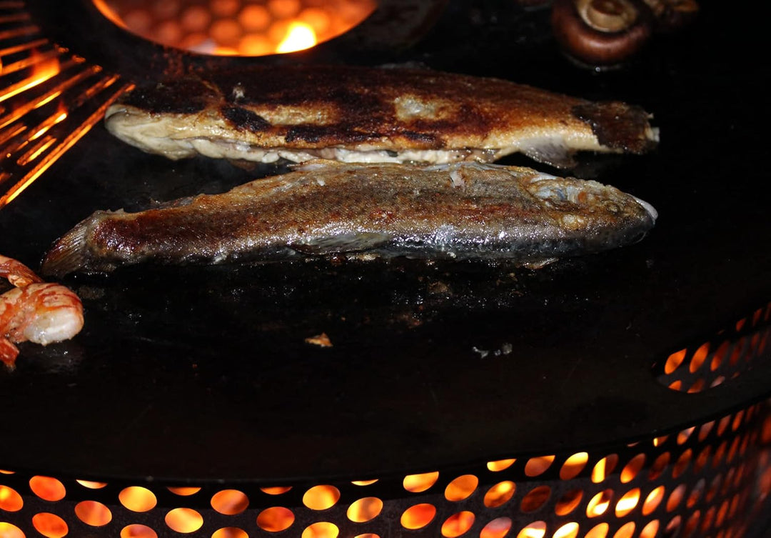 Premium Feuerplatte 100 cm - 5mm dick - Grillring & BBQ-Platte (mit Feinem Grillrost) & 4 Handgriffe