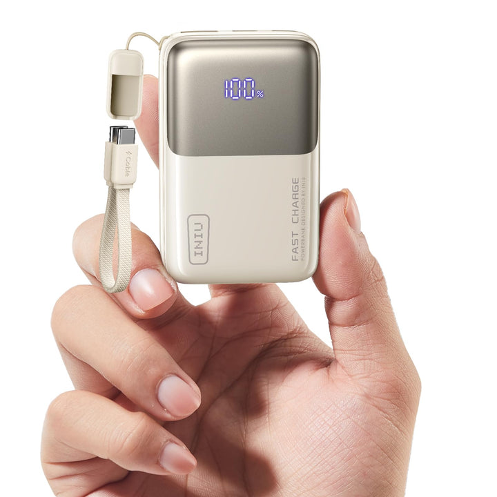 INIU Mini Power Bank, 45W 10000mAh Powerbank Klein Aber Stark (USB C In & Out), Schnellladefunktion