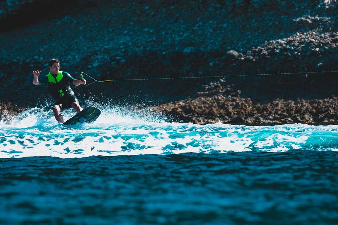 Jobe Vanity Wakeboard 131 & Maze Packung, Unisex, Erwachsene, Mehrfarbig (Mehrfarbig), Einheitsgröss