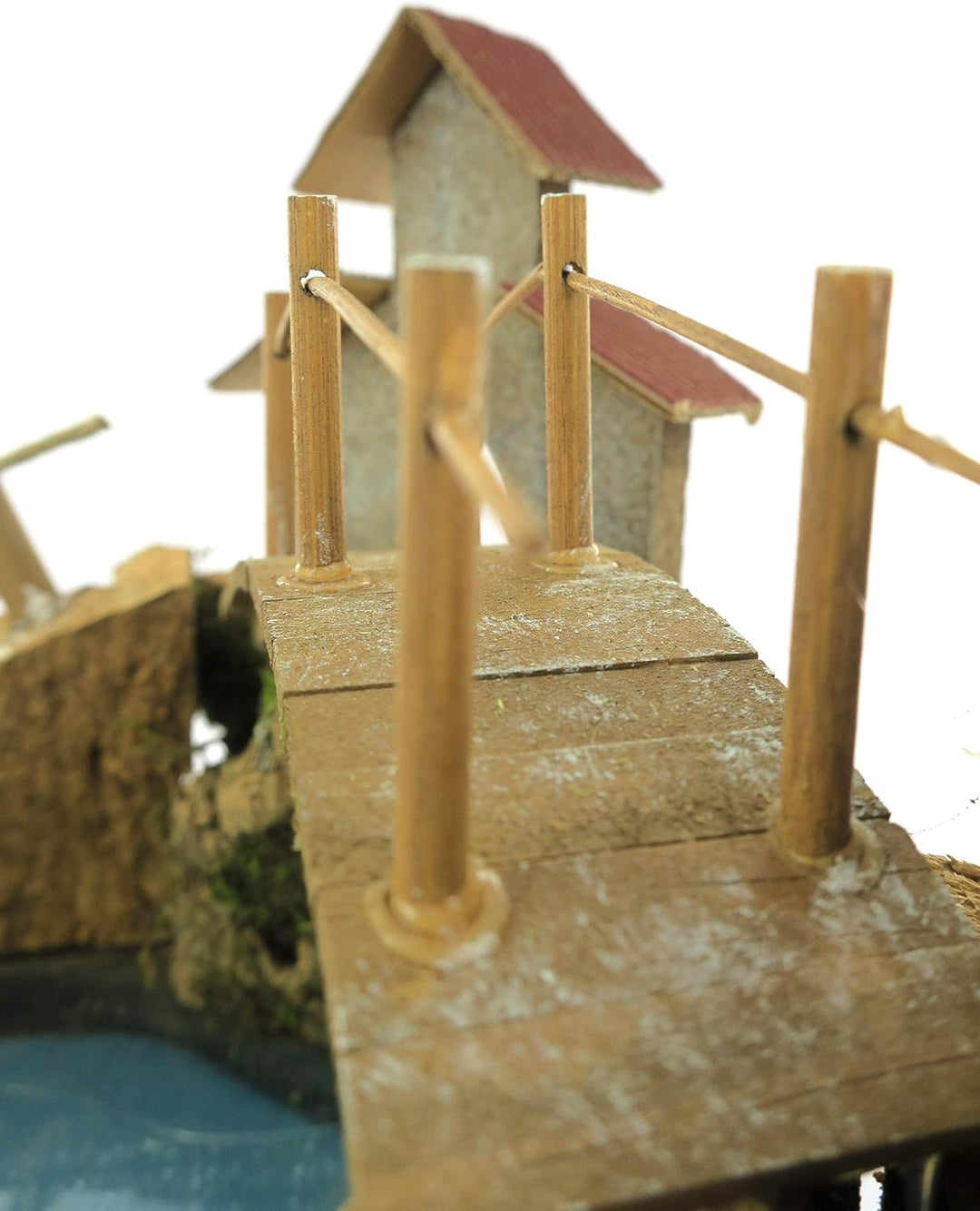 Bertoni Miniatur Mountain Lake mit Brücke und Baum, Holz, Mehrfarbig, 20 x 20 x 14 cm