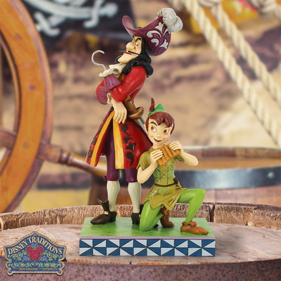 Disney Traditions Figur Peter Pan und Haken