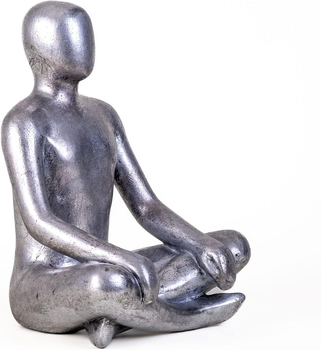 IDYL Moderne Skulptur Figur Sandsteinguss Sitting Man Crossed Legs | silberfb. | Masse 22x18x28 cm |