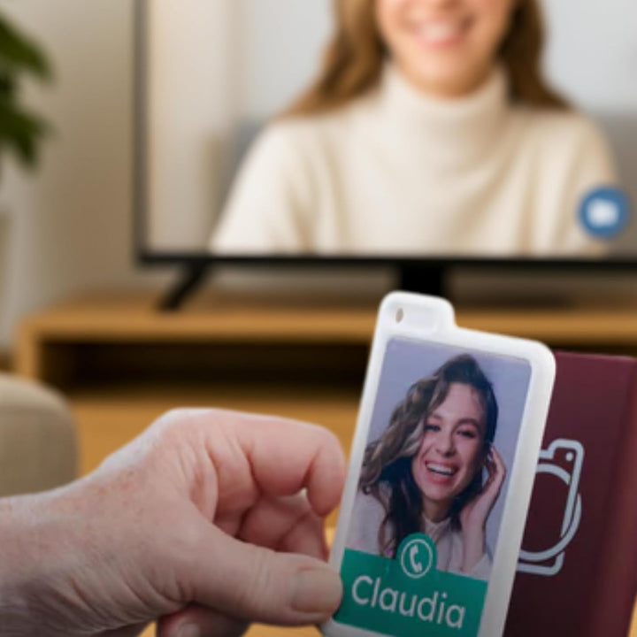 Family.Cards Starter-Set - Videotelefonie für Senioren über TV - Kartenbasiertes System für einfache