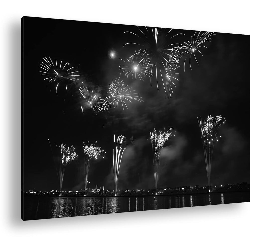 aufsteigendes Feuerwerk in der Nacht Effekt: Schwarz&amp;Weiss,Format: 80x60 als Leinwandbild, Motiv fer