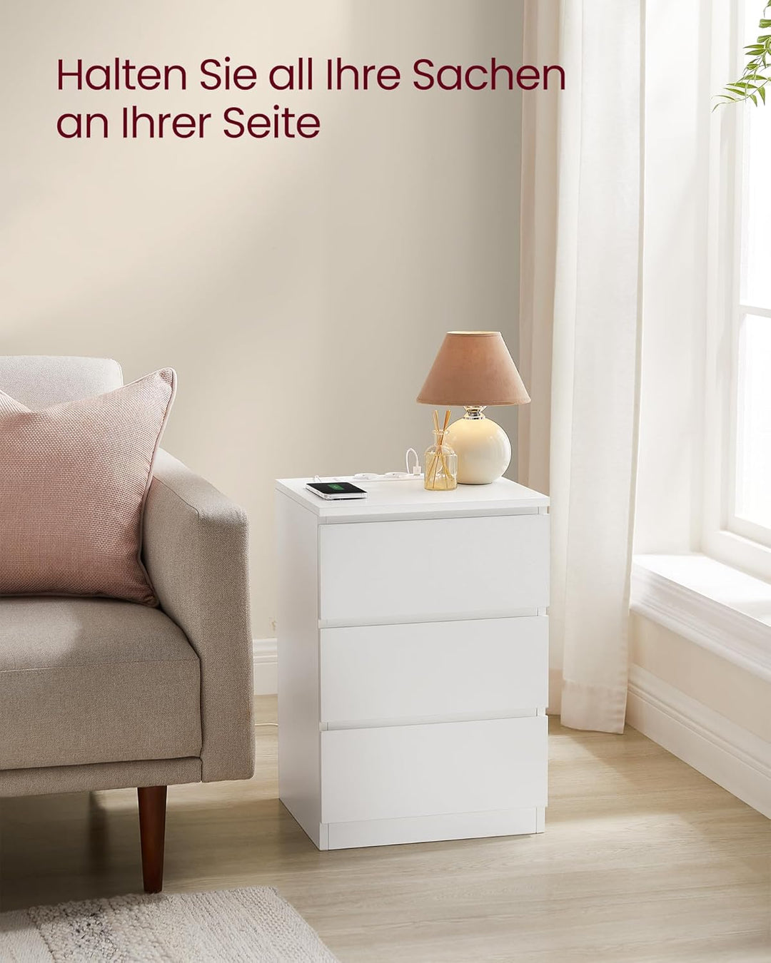 VASAGLE Kailyn Kollektion - Nachttisch mit Steckdosenleiste, Beistelltisch, 3 Schubladen, 2 AC-Steck