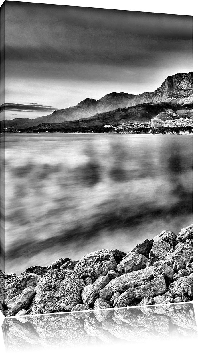 Pixxprint Monocrome, Meer an Traumstadt, Format: 100x70 auf Leinwand, 100x70