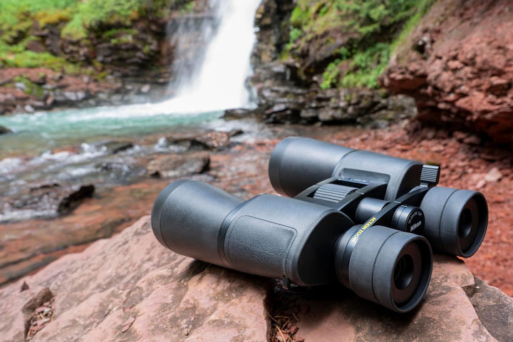 Nikon Action 10x42 Fernglas (leicht zu Tagen und zu bedienen, Gute räumliche Sicht, für Wanderungen,