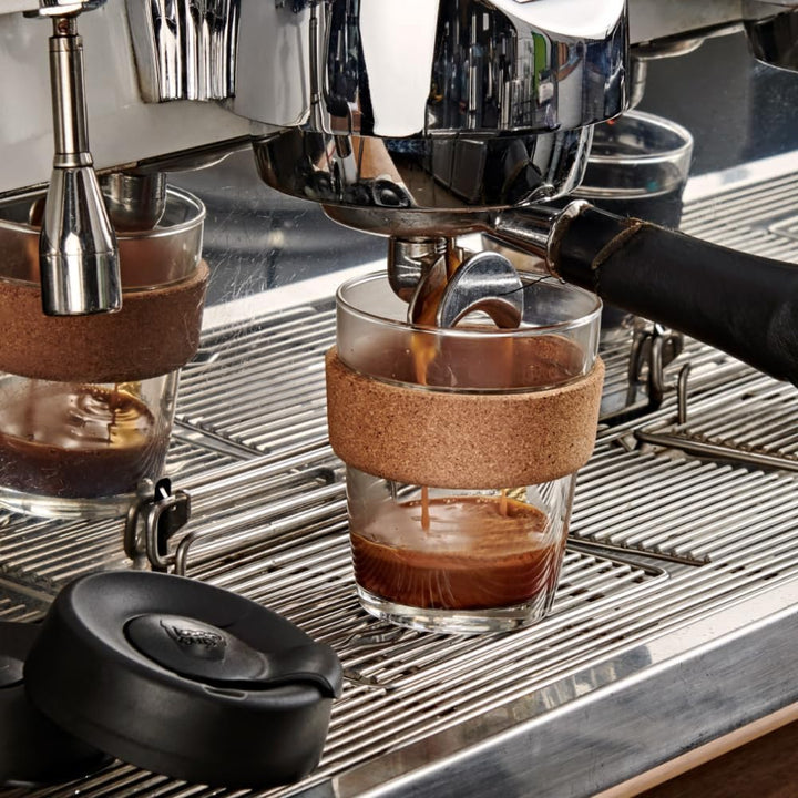KeepCup Brew Cork, Mehrweg-Glasbecher, spritzwassergeschütz, Medium 12oz 340mls, Schwarz Medium 12oz